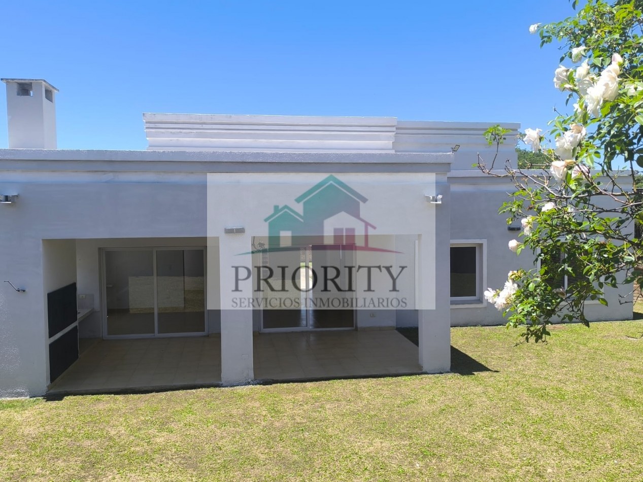 ALQUILER HERMOSA CASA 