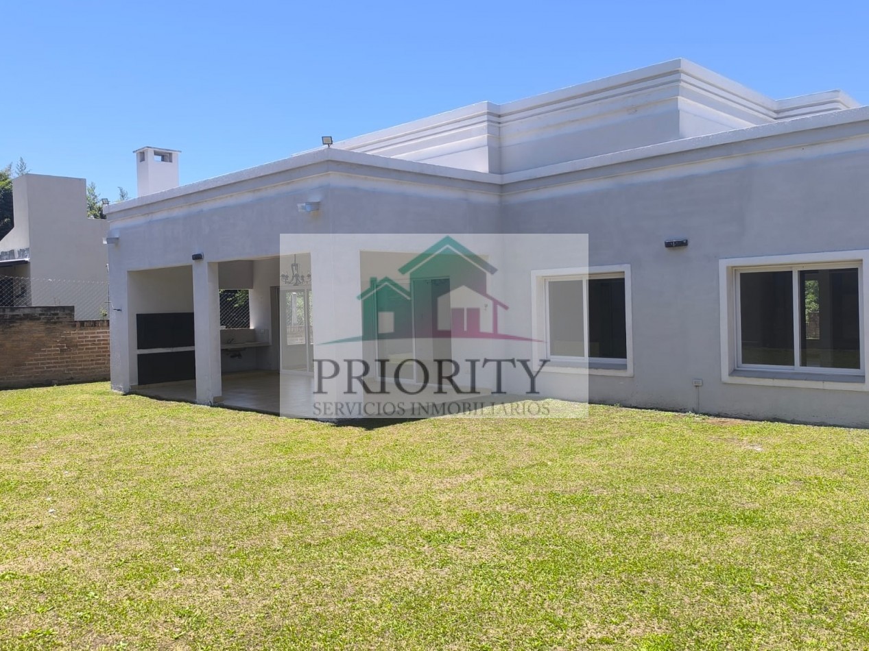 ALQUILER HERMOSA CASA 