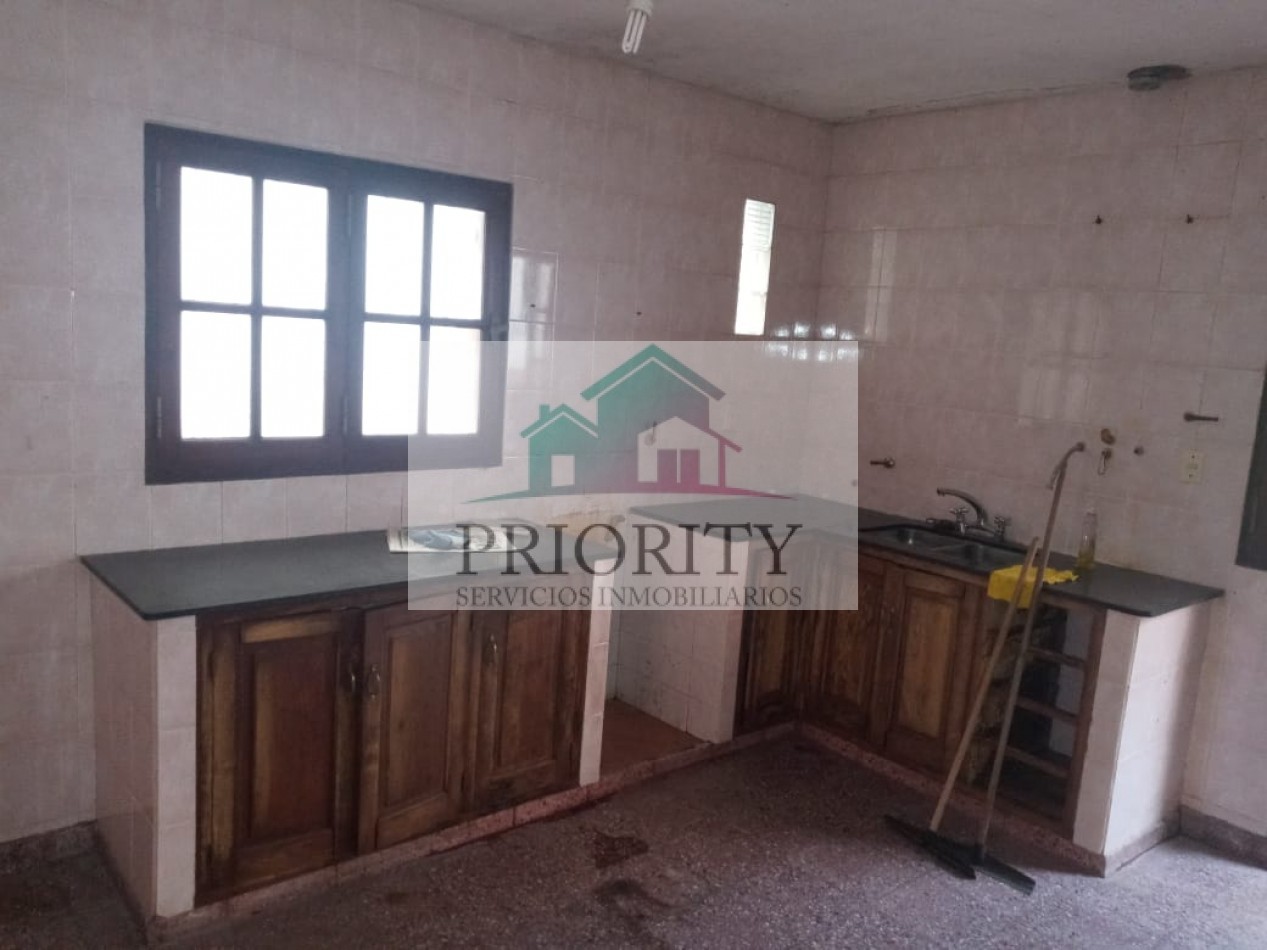 Casa en VENTA (2 plantas)